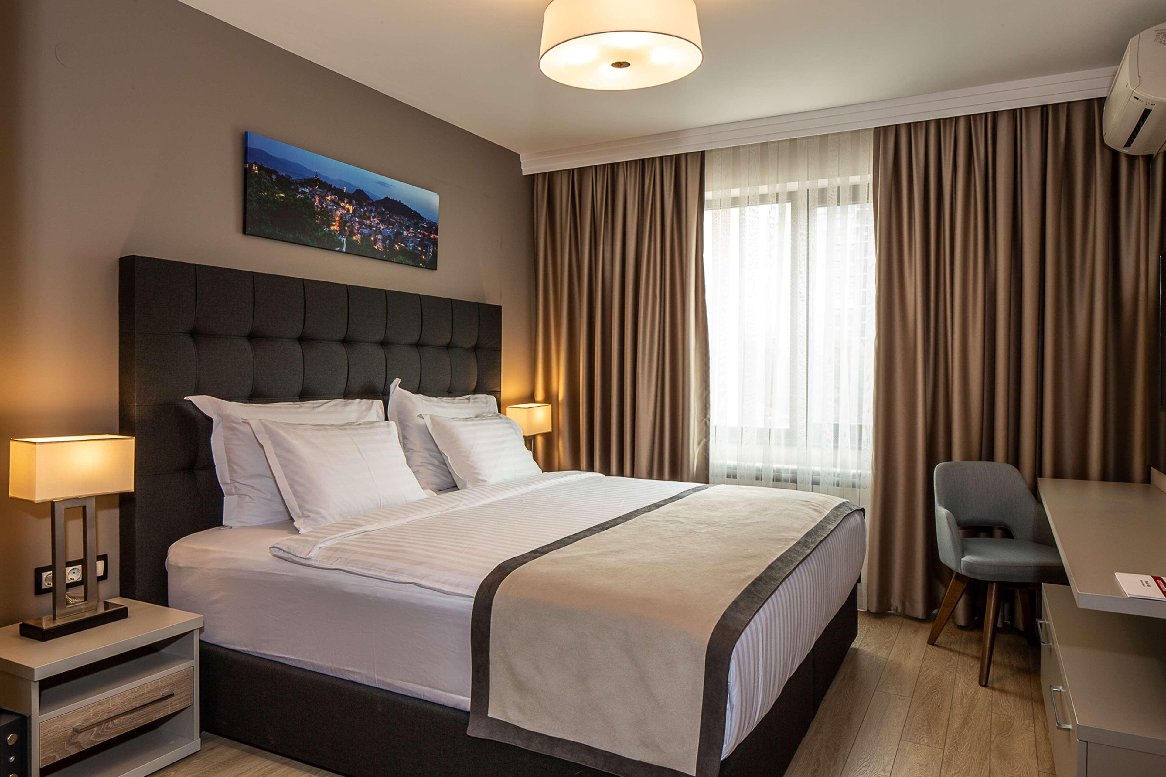 Best Western Premier Plovdiv Hills Exterior photo